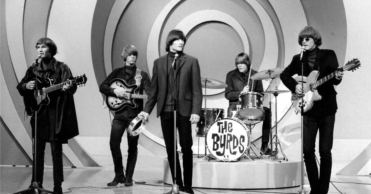 The Byrds: (da esquerda para a direita) David Crosby, Chris Hillman, Gene Clark, Michael Clarke e Roger McGuinn.